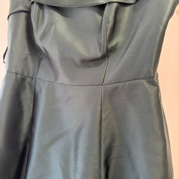 Alfred Sung evergreen bridesmaid dress - Picture 2 of 3